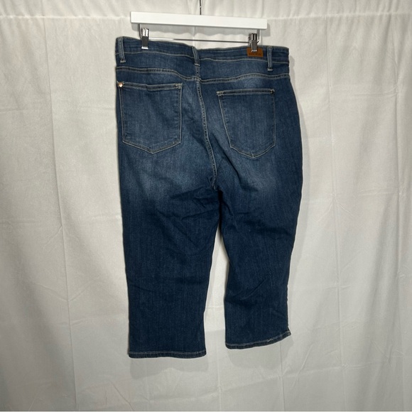 Judy Blue Skinny Fit Capri Denim Blue Jeans Plus Size 20W - Picture 2 of 4